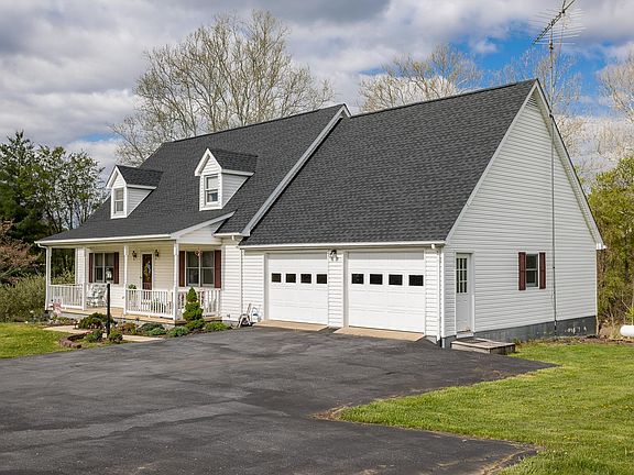 2nd image of 403 Augusta Farms Rd