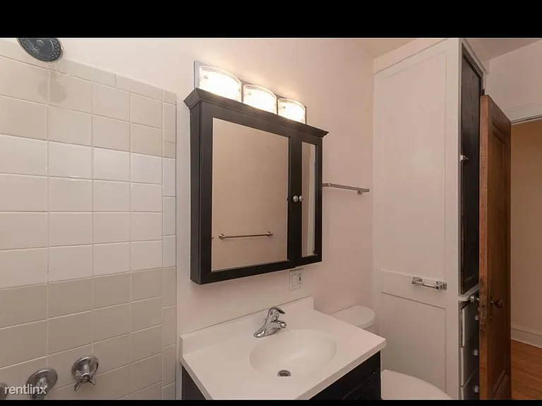 4500 N Hermitage Ave #3 — Photo 18