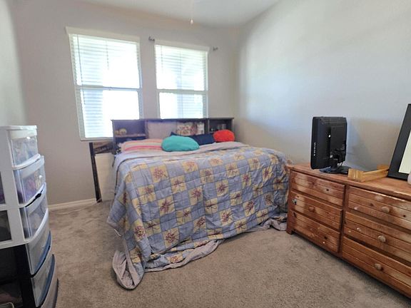 5th image of 2921 W BRIDGER Drive