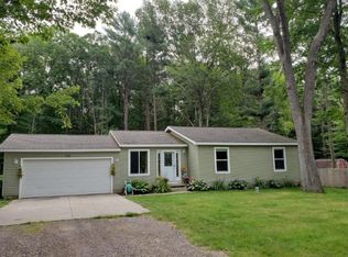 136 Weber Rd, Muskegon, MI 49445