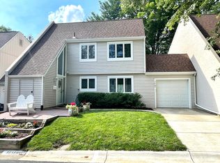 1464 Roundleaf Ct, Reston, VA 20190