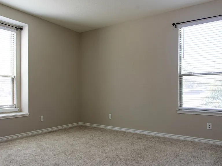 21807 Yucca Bnd — Photo 11