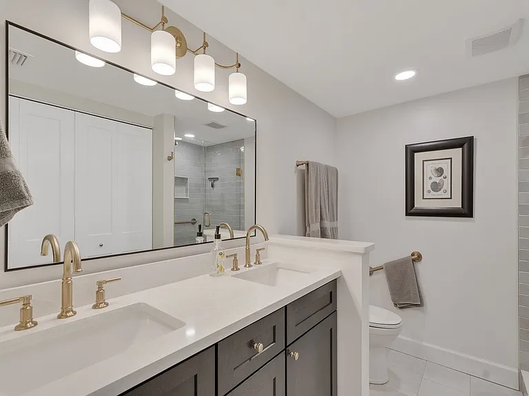 1480 Ocean Dr #5G — Photo 14