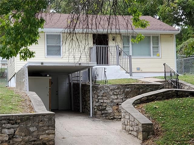1st image of 432 N Bellaire Ave