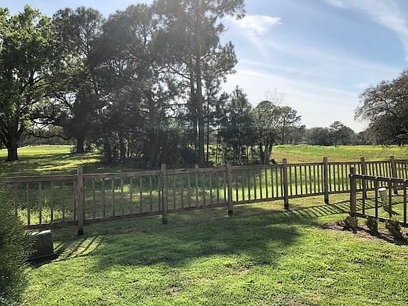 2nd image of 16246 Seahorse Dr