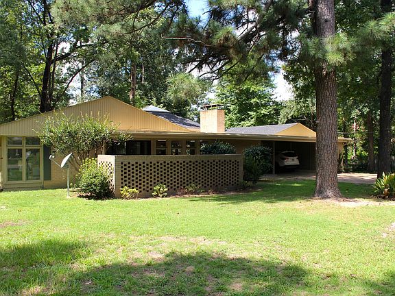 Patio & carport from Pearce