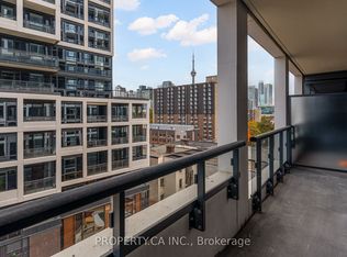 115 Denison Ave #601, Toronto, ON M5T 0E6