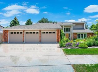 898 Pebble Beach Way, Eagle, ID 83616