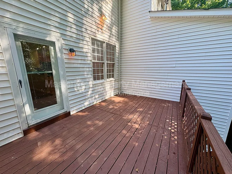 4506 Treerose Way — Photo 23