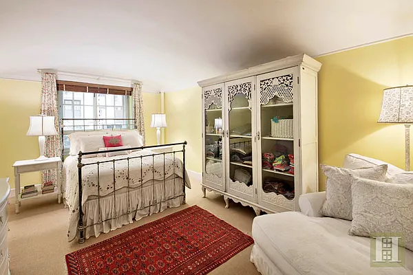 Sold by Halstead Real Estate | media 35