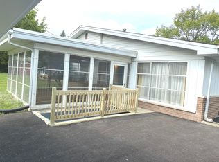 108 Chestnut St, Park Forest, IL