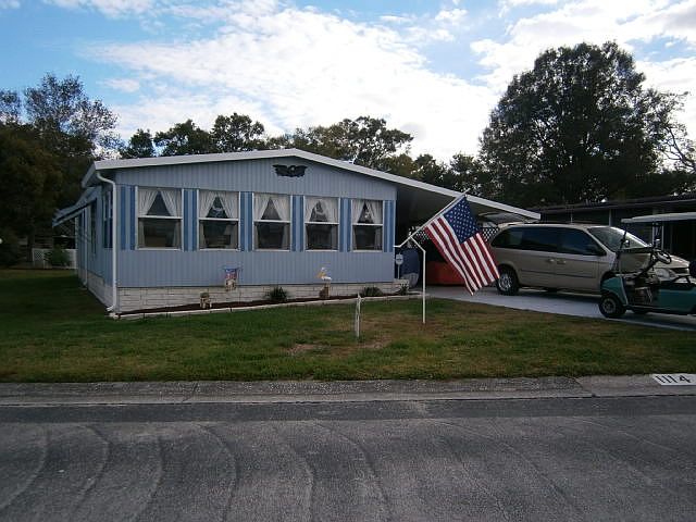 1st image of 1114 Fountainview Lake Dr