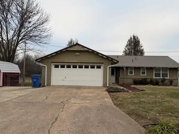 1006 Cambridge Ct, Miami, OK 74354