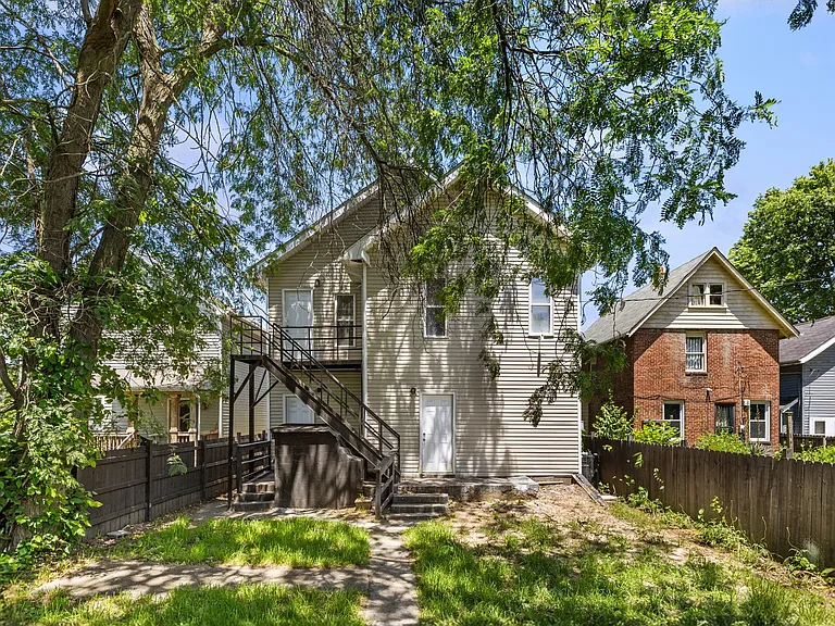 1339-1341 Mooberry St — Photo 26