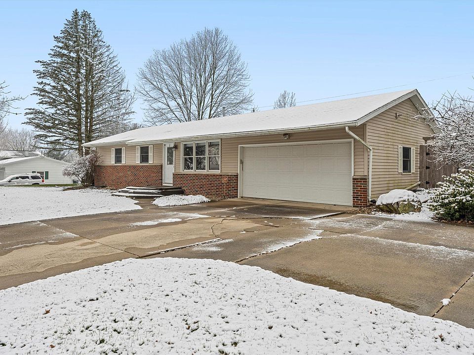 1st image of 58303 Benedict Dr