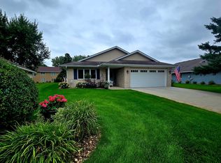 642 Jenisa Dr, Saint Cloud, MN 56301