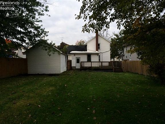 3rd image of 148 N Toussaint St