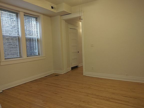 4th image of 3800 N Wilton Ave APT 2N