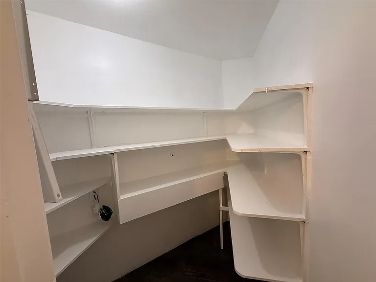 2075 Little Cedar Dr — Photo 13