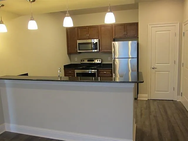2725 Independence St #105 — Photo 2