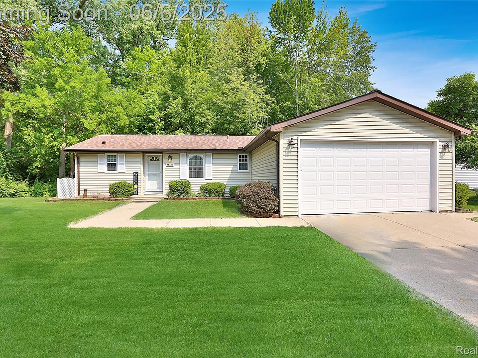 1st image of 38608 Sycamore Pl