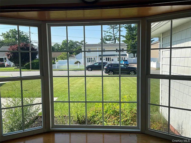 40 Relda St — Photo 11