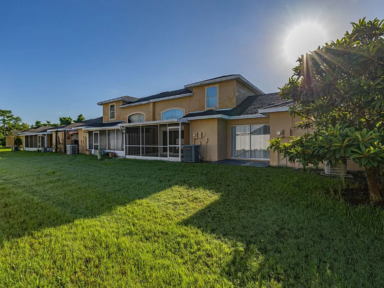 3128 Sandy Shore Ln — Photo 38