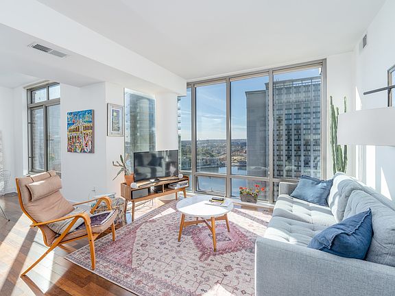 2nd image of 675 President St Unit 2402