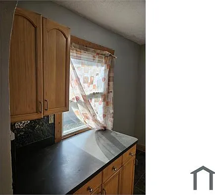 316 S Francis Ave — Photo 11