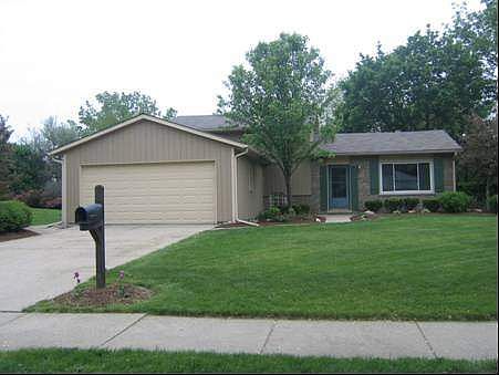 1st image of 1110 N Windsor Dr