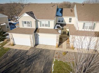 4591 Blaylock Cir UNIT 4002, Inver Grove Heights, MN 55076