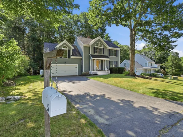 5 Cornerstone Drive, Falmouth, ME 04105