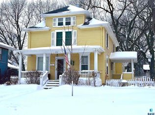 1711 S Phillips Ave, Sioux Falls, SD 57105