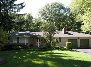 67 Surrey Dr, Wayne, NJ 07470