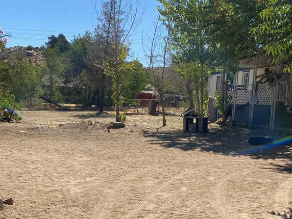 5696 Isabel Dr, Weldon, CA 93283