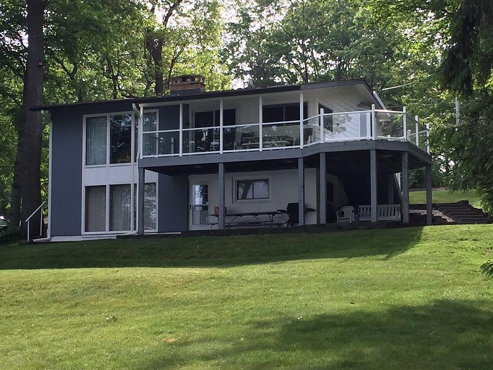 1st image of 11668 Bradley Dr
