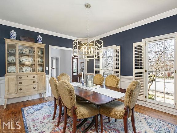 5th image of 275 Coles Hill Ct