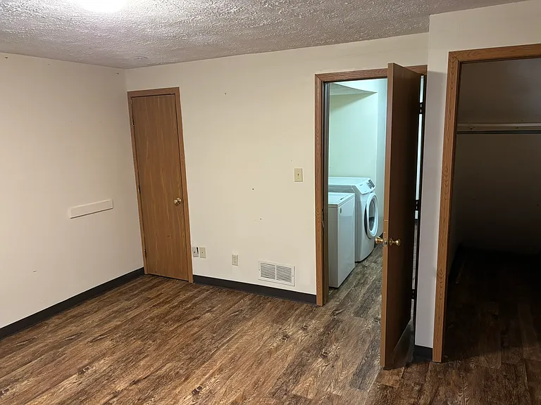 100 McMillen Ave #C — Photo 10