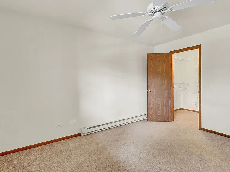 330 Leah Ln #2C — Photo 13