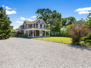 15 Argonne Rd W, Hampton Bays, NY 11946