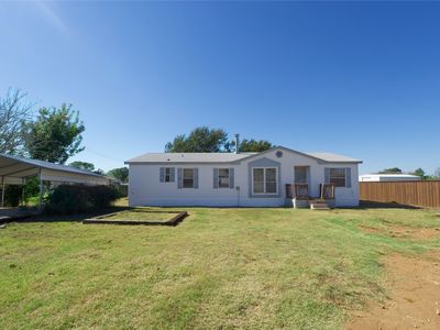 1207 Grayson St, Nocona, TX, 76255