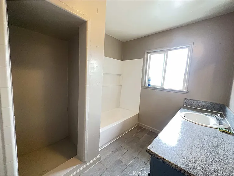 1468 Sepulveda Ave — Photo 6