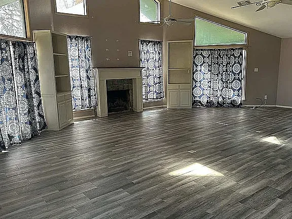 514 Lakeshore Dr — Photo 8