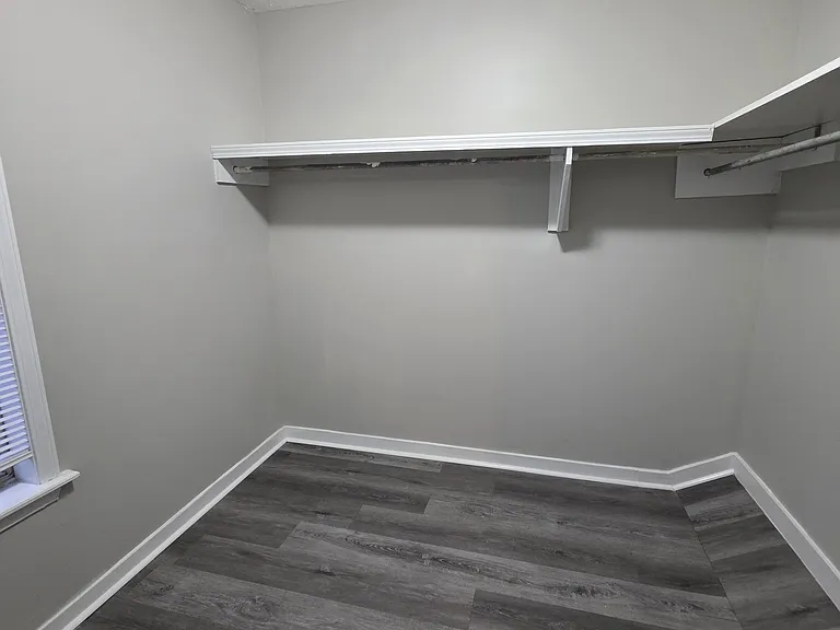 910B Glastonbury Cir — Photo 22