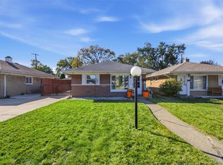 14082 Irene St, Southgate, MI 48195