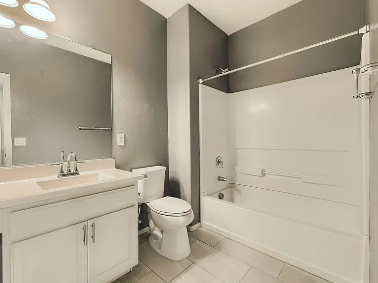 1754 E Grenadine Rd — Photo 36
