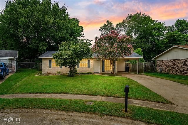 1st image of 9012 Mackey Cir