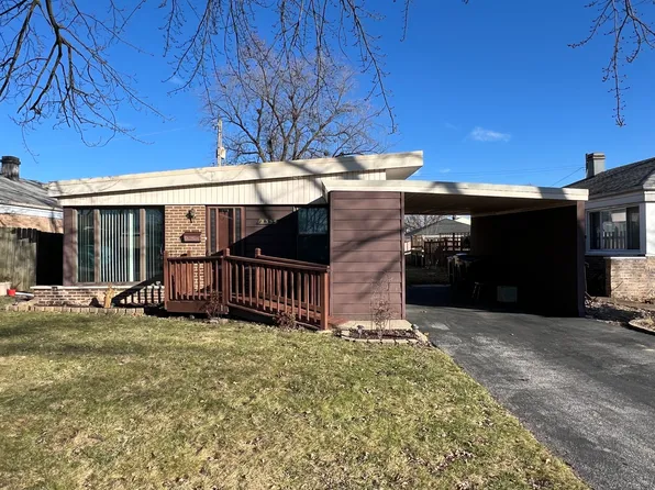 8355 S Kolmar Ave, Chicago, IL 60652