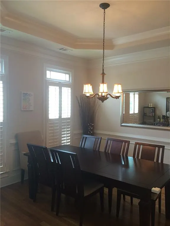 5 bed, 4.0 bath, 2940 sqft, $4,250 — Photo 3