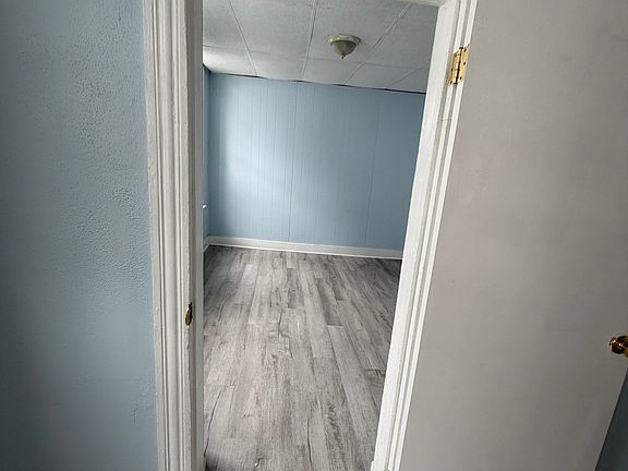 4th image of 92 Carey Ave #3B